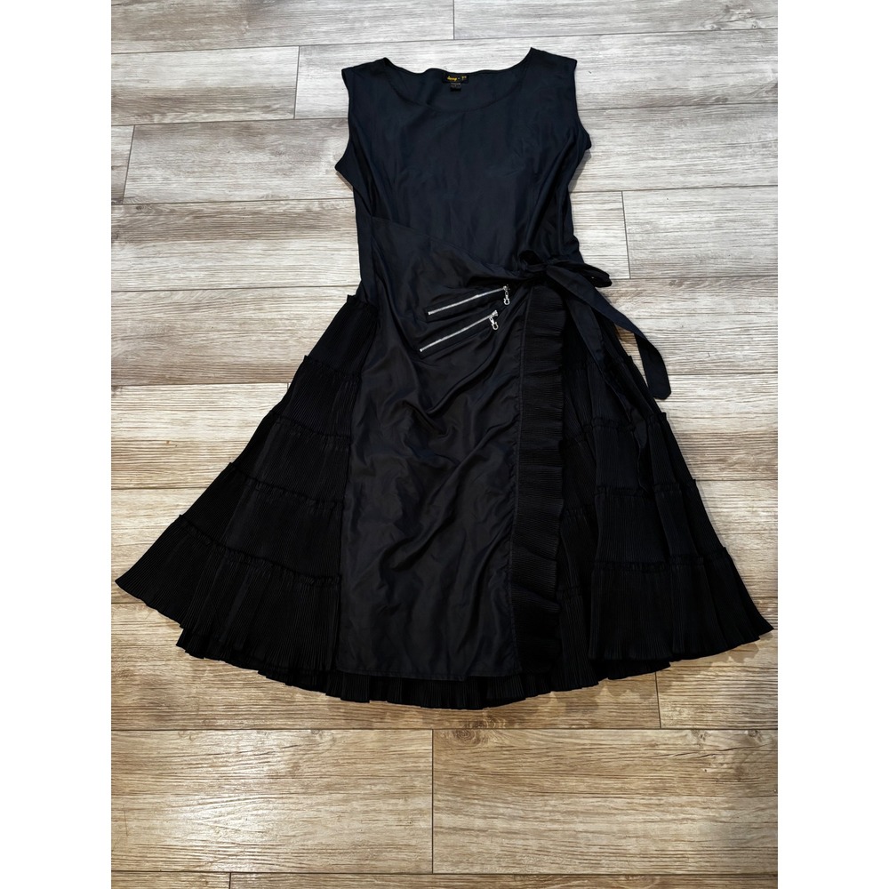 Jerry T Black Sleeveless Pleated Tiered Midi Dress Lace Up Back Goth Witchy 1x
